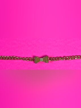 Gold GUESS Bow bracelet